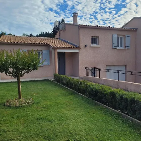 Дом отдыха En Provence Avec Piscine Au Sel Сен-Поль-Труа-Шато