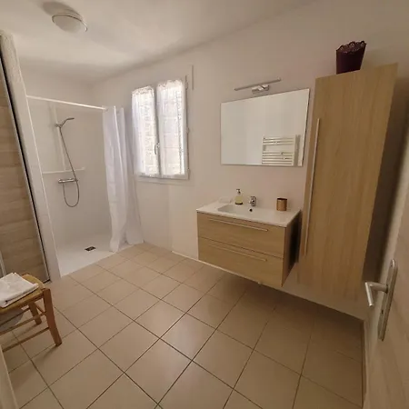 En Provence Avec Piscine Au Sel *