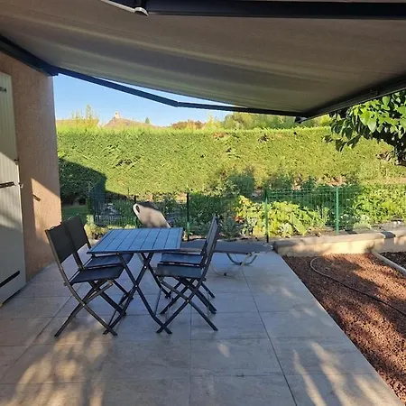 Дом отдыха En Provence Avec Piscine Au Sel
