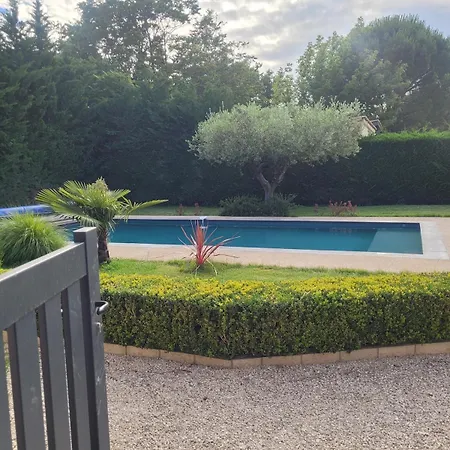 En Provence Avec Piscine Au Sel *